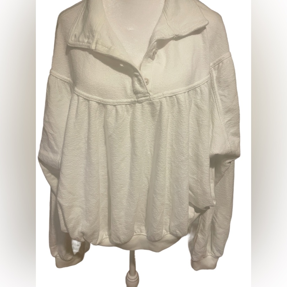 Aerie Cream Women's Sweatshirt